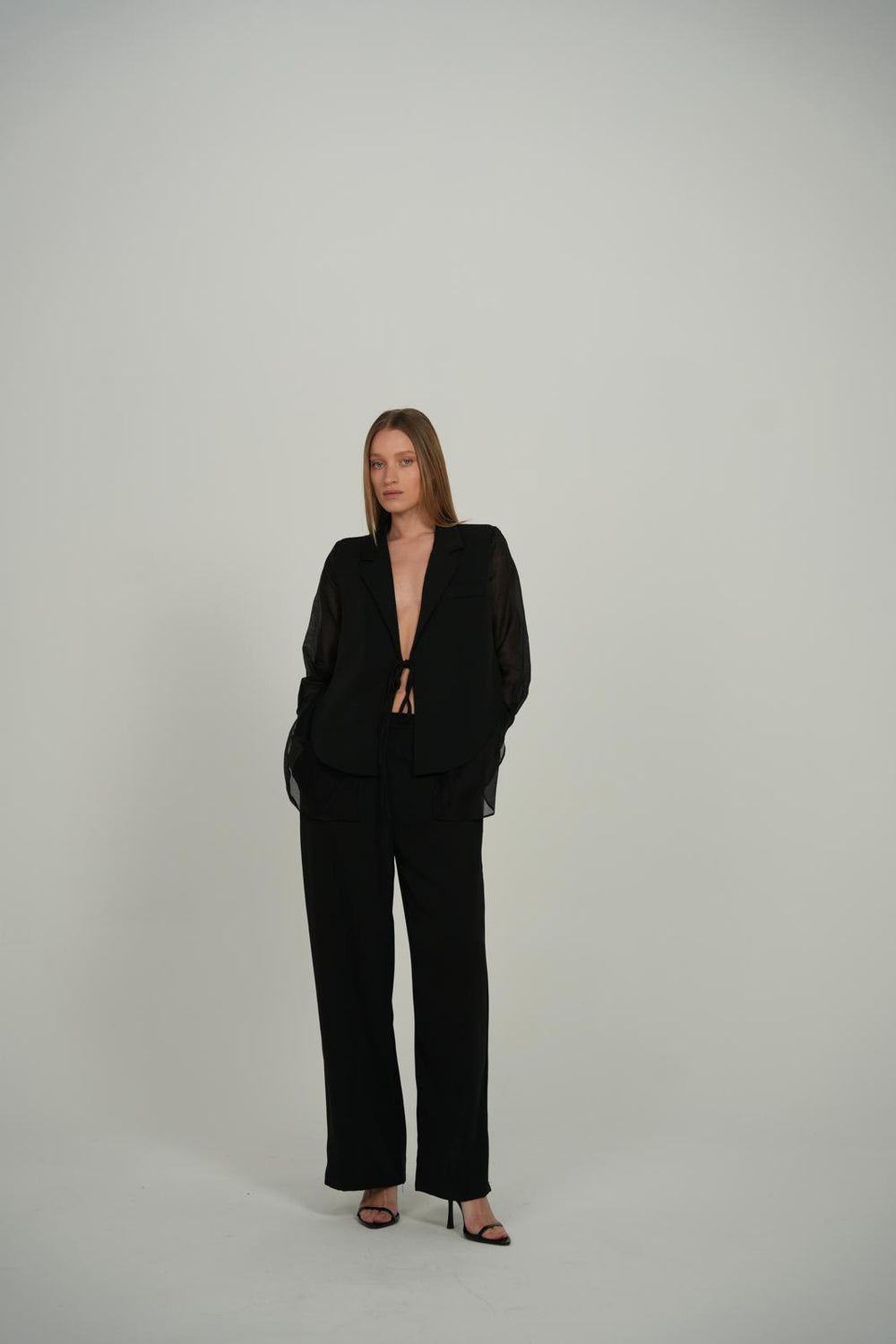 חליפת בקי - שחור