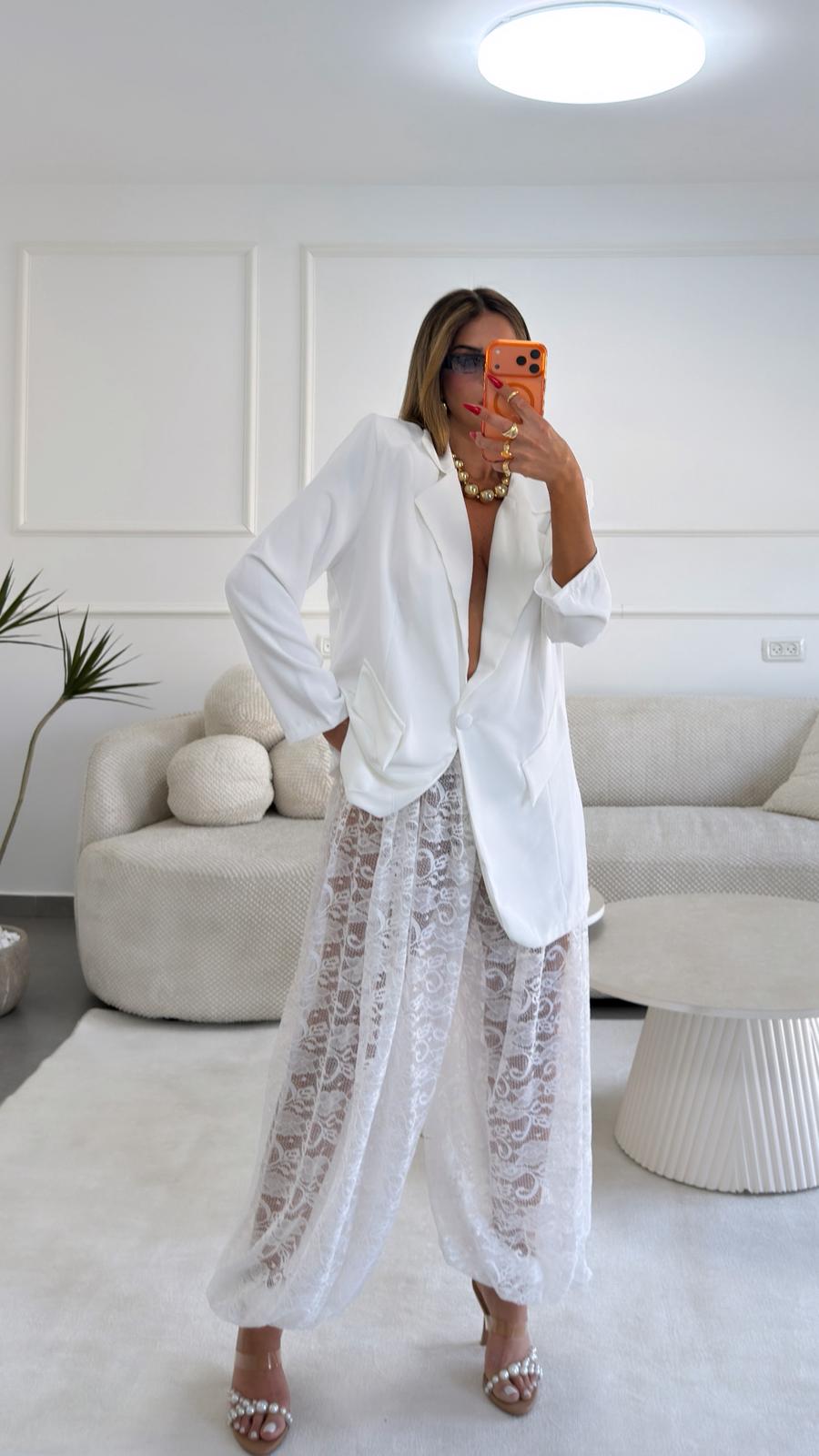 חליפת בלייזר תחרה