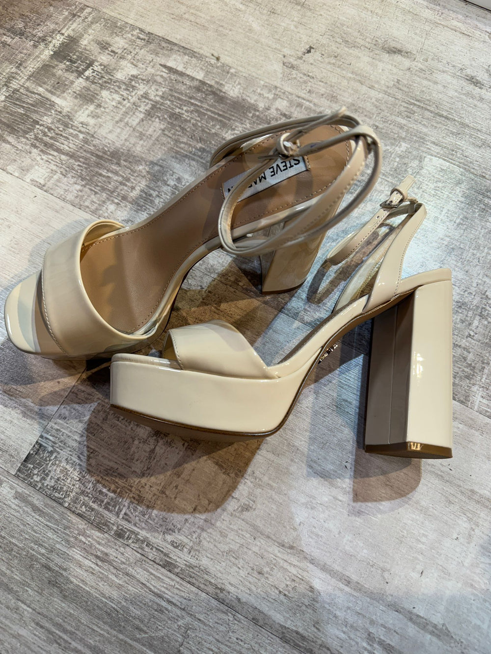 Steve Madden עקב אלגנטי גבוה